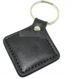 Proximity tag 125KHz (EM) σε μορφή δερμάτινου μπρελόκ. Μαύρου χρώματος.
